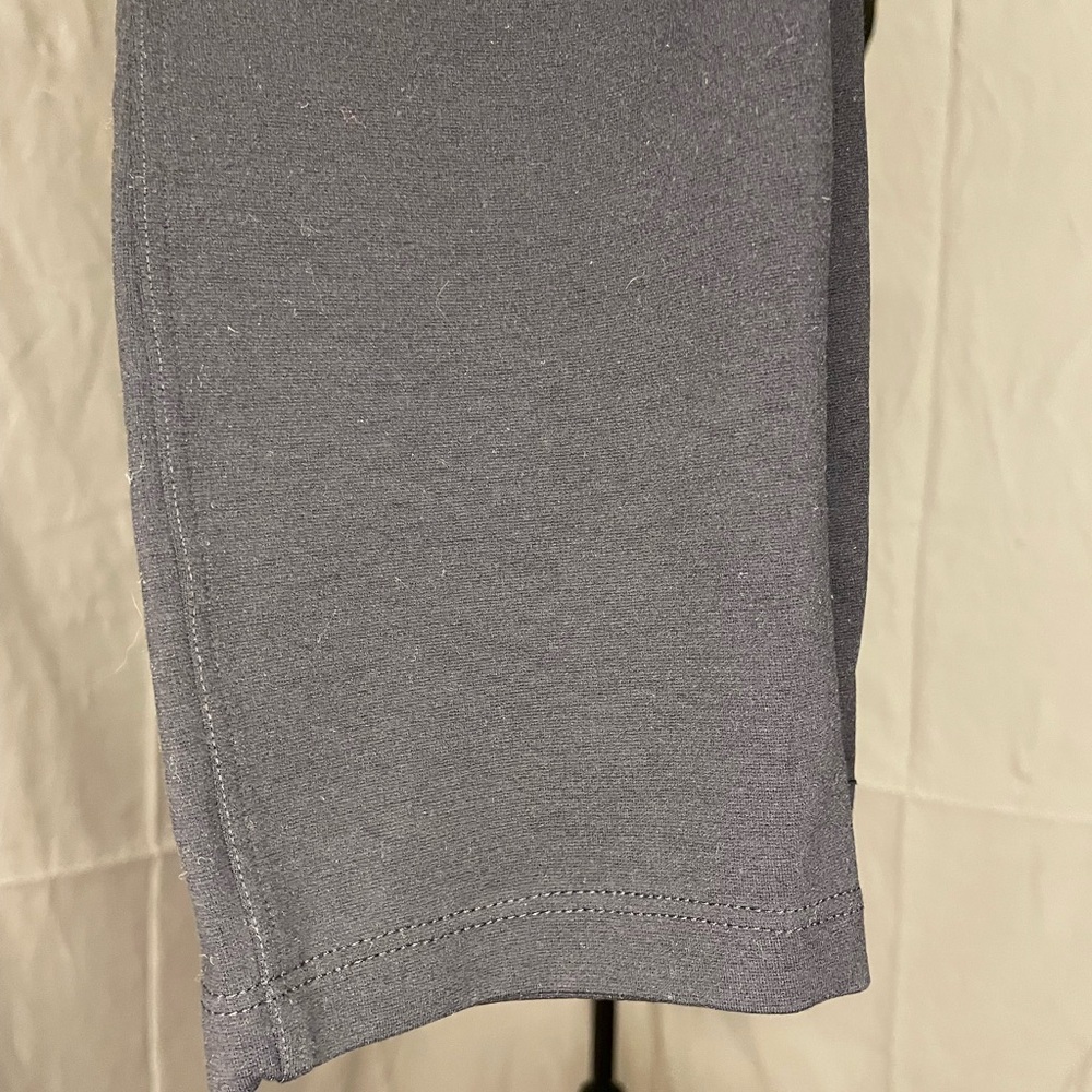 American Giant Black Capri Leggings - Picture 7 of 7
